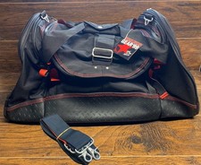 Borsone VINTAGE Marlboro nero rosso GEAR '99 fondo di magazzino nuovo con etichette weekender 22x12
