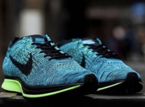 Taglia nike flyknit racer - 10,