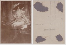 DONNE / Erotismo: Signora che