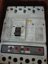 Siemens Interruttore  250 a 600v 4 Poli tipo