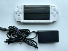 Sony PSP 2000 - Ceramic White
