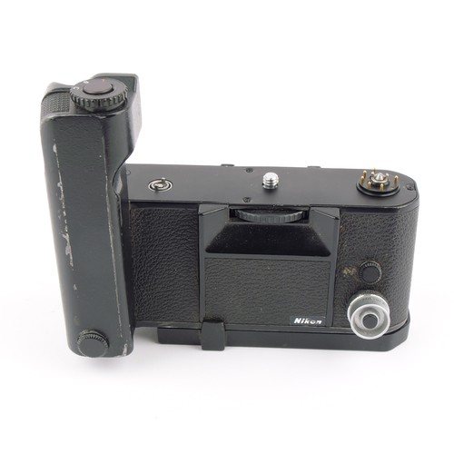Nikon con 2 non - ah-2,