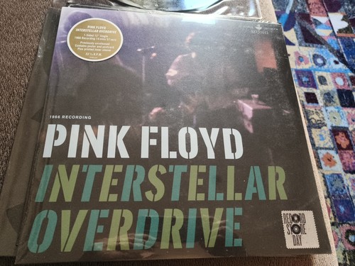 Pink floyd interstellar - pink,