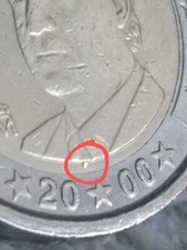 Moneta da 2€ Spagna 2000 con Eccesso di Conio sotto la Cravatta
