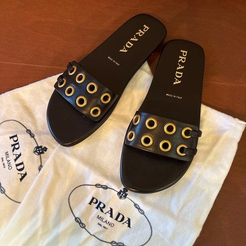 Sandali con borchie prada - prada, 35