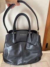 GIVENCHY ANTIGONA autentica