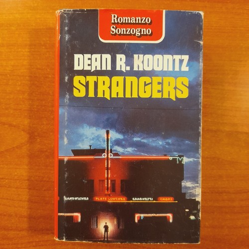 Strangers dean koontz - dean, r.