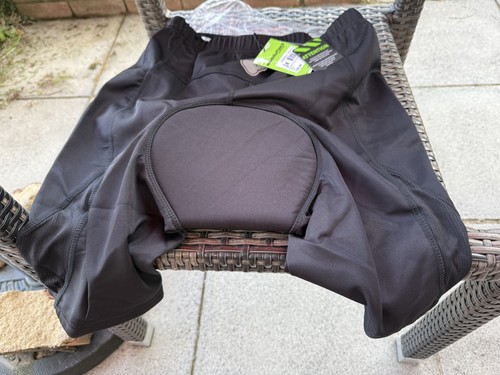 Nuovo pantaloncini ciclismo - nuovo!,