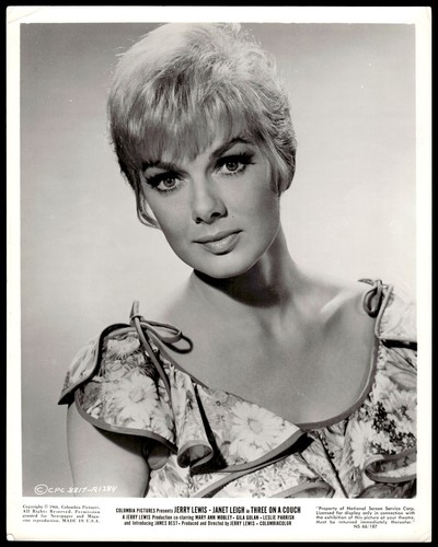 Janet leigh tre divano - janet,