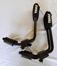 Thule 834 Hull-a-Port coppia porta kayak J-Cradle portapacchi da tetto con hardware