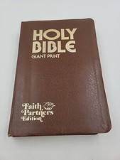 Holy bible giant print - holy, king