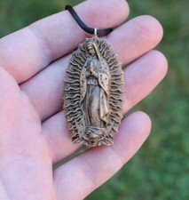 Collana Vergine Maria