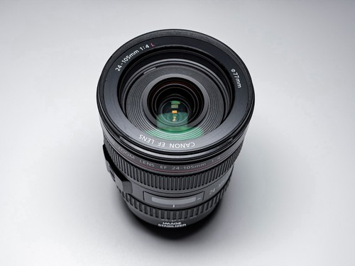 Canon 105mm l is - f/4.0,