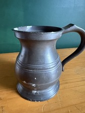 Antica brocca balaustra in