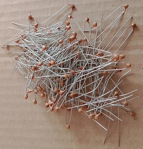 100 condensatore ceramico - n°100,