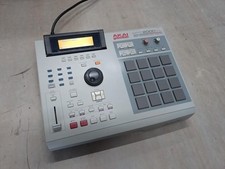 AKAI MPC 2000XL con scheda CF