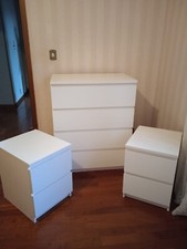 cassettiera bianca e 2 comodini