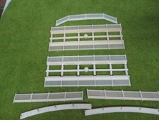 HORNBY PLATFORM FENCING BUNDLE