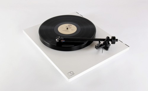 Rega planar matt - matt, white