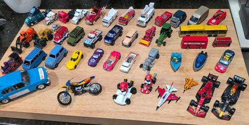 Lotto hot wheels - di, 44