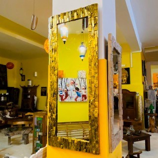 Specchio etnico cornice