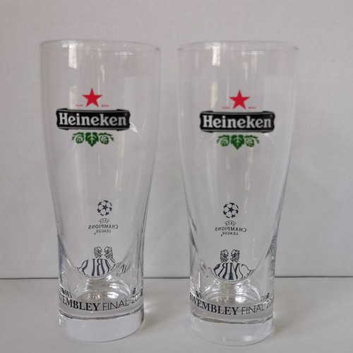 Rare pair heineken wembley - rare,