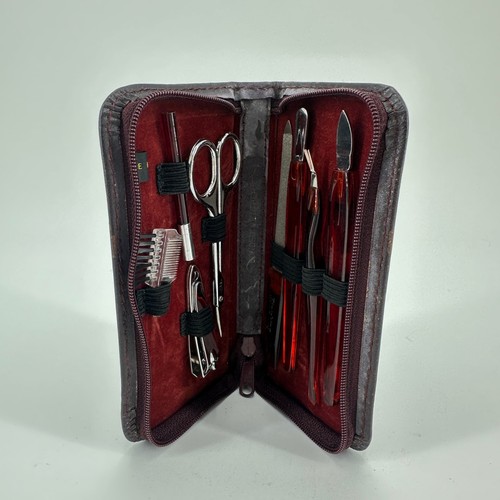 Set manicure pelle vintage