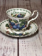 Set tazze da tè e piattini