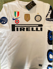 Maglia speciale Inter Milito Tg S anno 2010-2011 con tutte le patch del Triplete