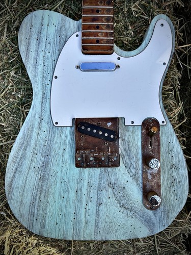 Surf green pistols crown - surf,
