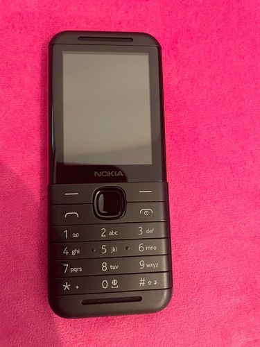 Nuovo telefono cellulare - , nokia