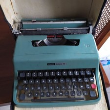 MACCHINA DA SCRIVERE OLIVETTI LETTERA 32 Con Custodia Originale