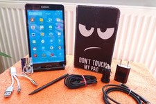 Samsung Galaxy TAB 4 T230 con EXTRA l 7 pollici display HD come nuovo l Wi-Fi Android