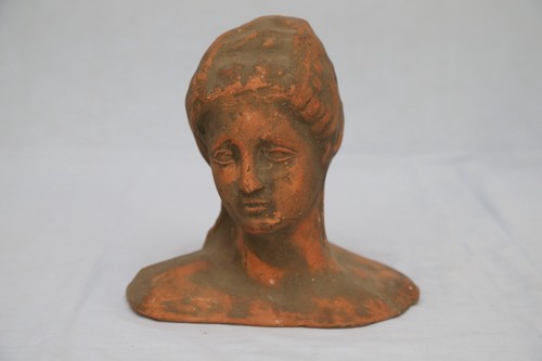 Busto femminile romano