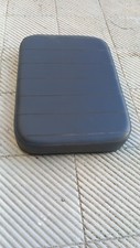 bee seat cushion 50 color dark