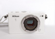 Nikon 1 J4 solo corpo