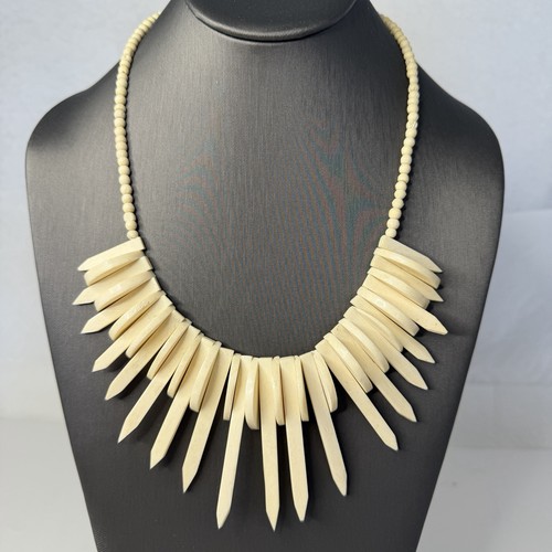 Collana bavaglino perline