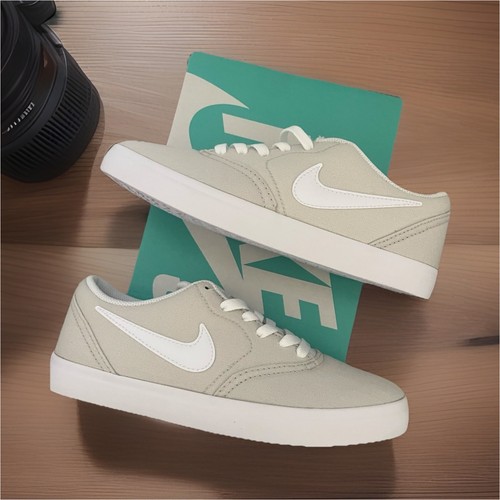 Nuovissime con scarpe da - nuovissime,