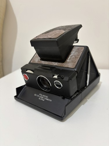 Polaroid sx70 alpha - sx70, 70