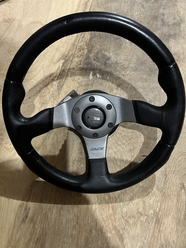 Momo race steering wheel type - race,