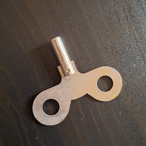 Chiave carica per orologio - di,