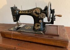 Vecchia Macchina da Cucire - Funzionante (in ottimo stato)