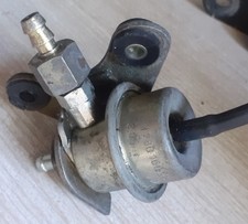 Regolatore Pressione Carburante Lancia Thema 2.0 i.e 16v 88-92 Benzina Staffa