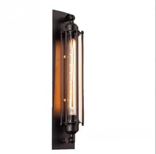 Lampada da parete industriale