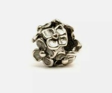 "TROLLBEADS" CHARM "ORTENSIE"  ?? IN ARGENTO  BELLISSIMO E NUOVO !!