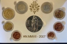 DIVISIONALE 2007  VATICANO CON MEDAGLIA ARGENTO 925 MONETE FONDO SPECCHIO PROOF