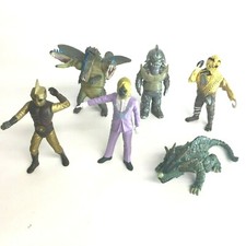 Yujin SR Mini Figure P