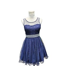 My Michelle. Abito svasato e