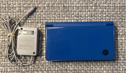 Nintendo dsi blue - nintendo,