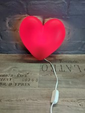 Lampada da parete comodino